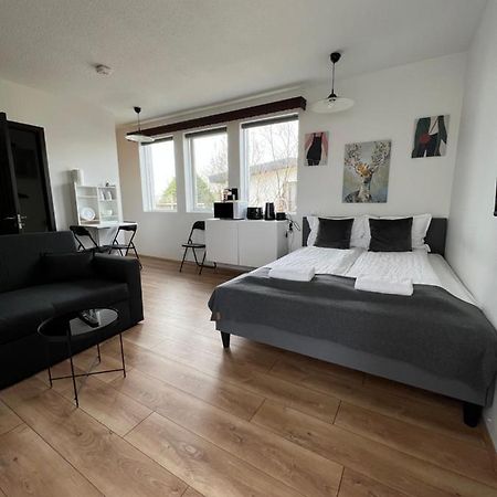 Studio Apartment In Гапнарфіордюр Екстер'єр фото